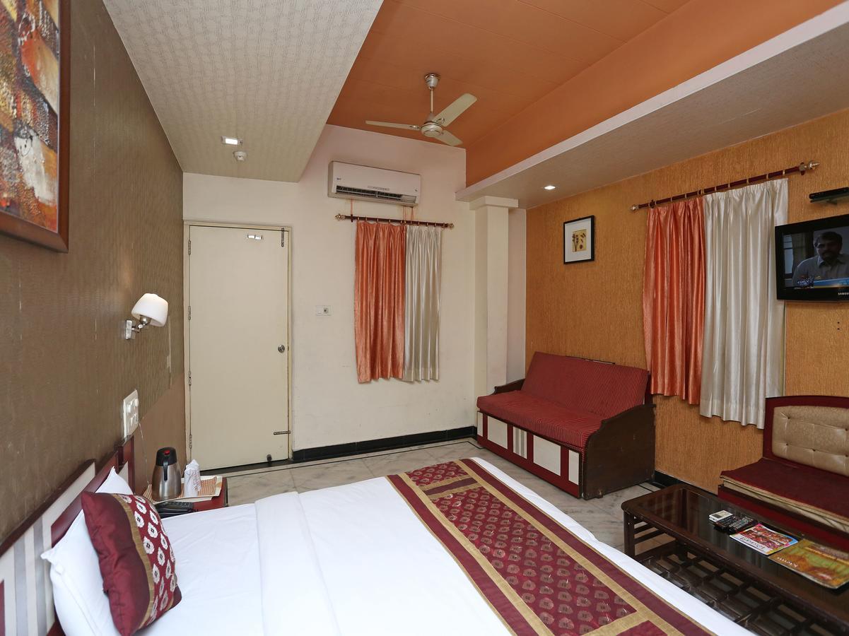 Hotel Moti Palace Agra  Kültér fotó