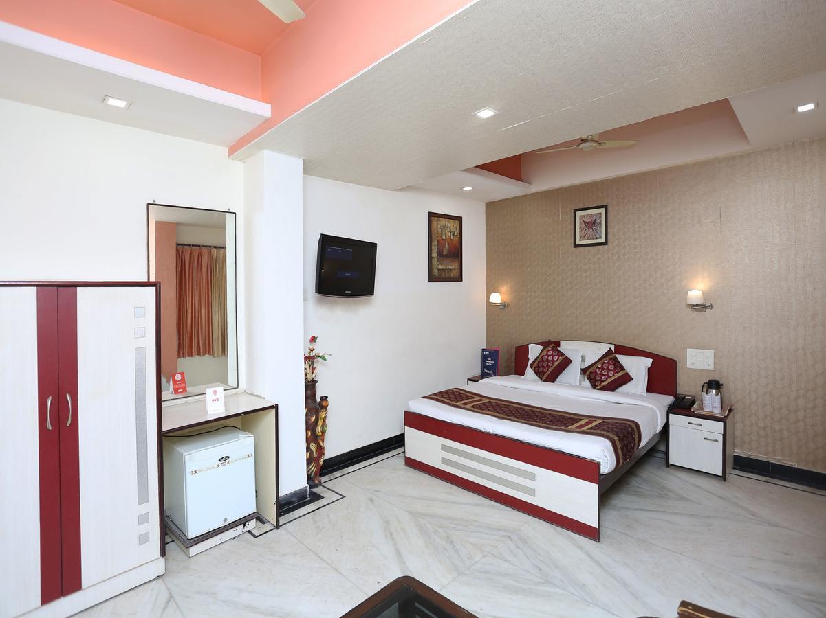 Hotel Moti Palace Agra  Kültér fotó