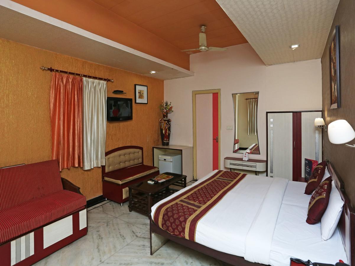 Hotel Moti Palace Agra  Kültér fotó