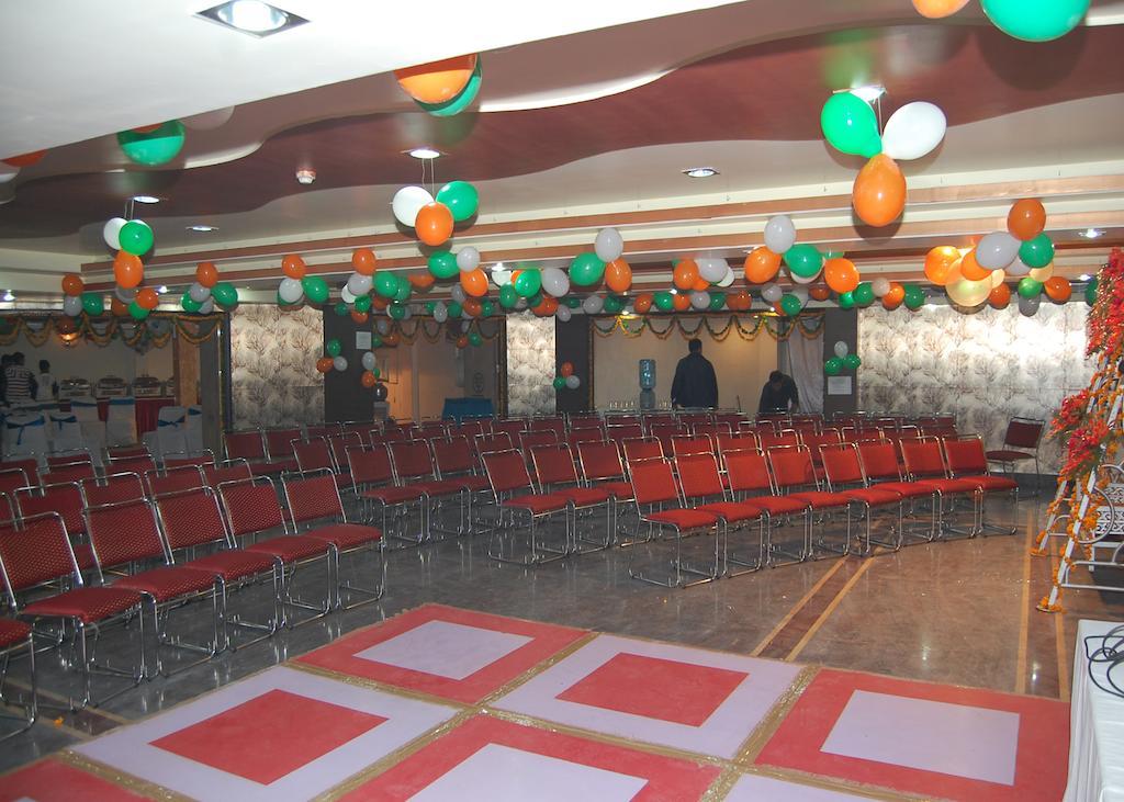 Hotel Moti Palace Agra  Kültér fotó