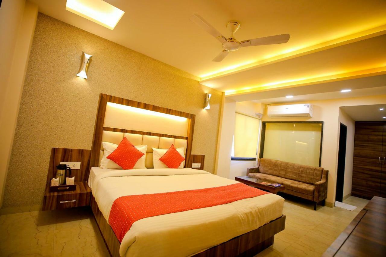Hotel Moti Palace Agra  Kültér fotó