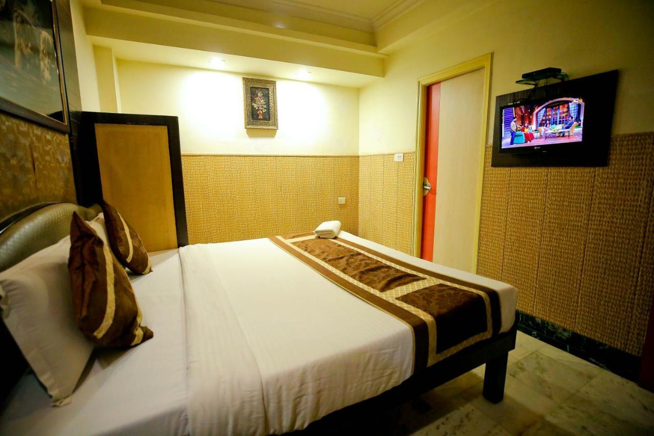 Hotel Moti Palace Agra  Kültér fotó