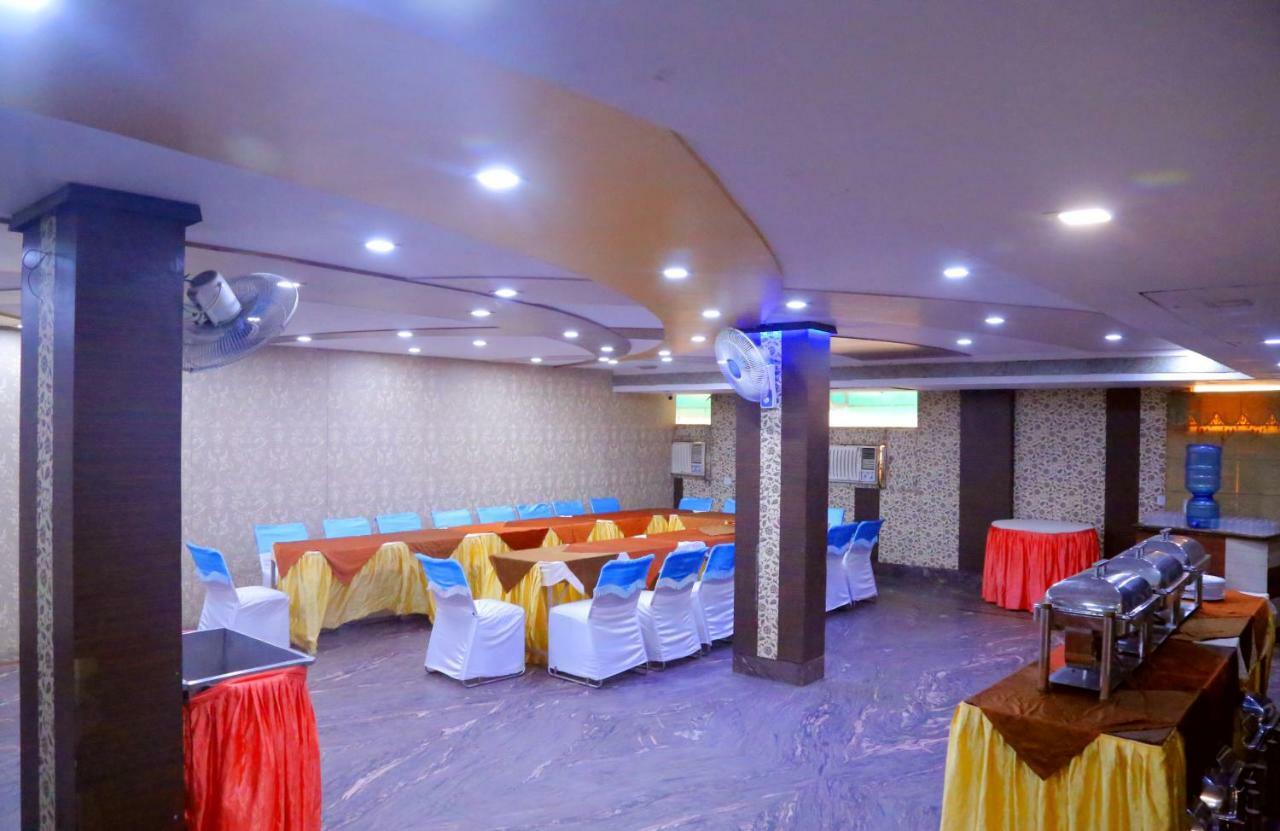 Hotel Moti Palace Agra  Kültér fotó